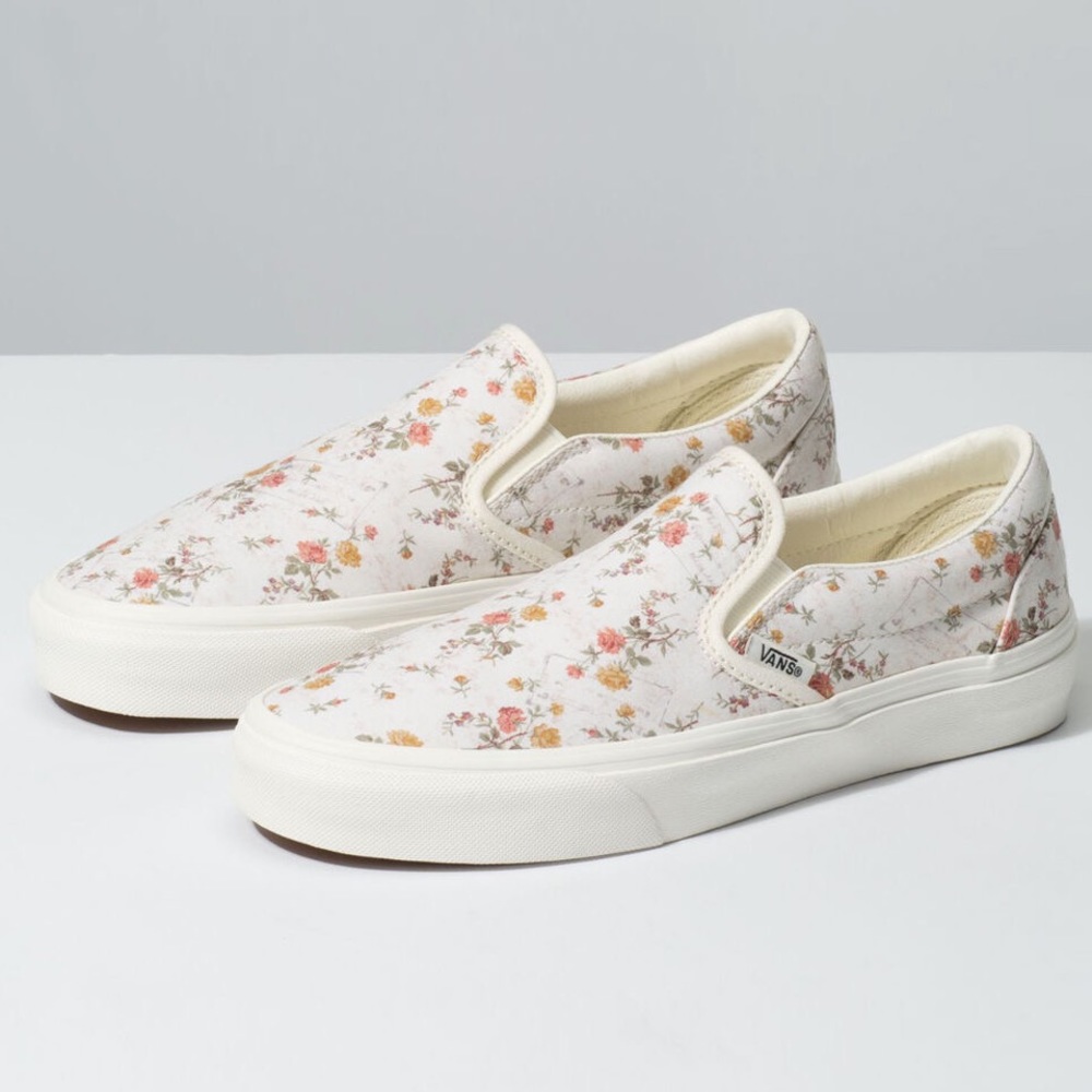 New VANS Vintage Slip-On Floral & Marshmallow Womens Size 7.5